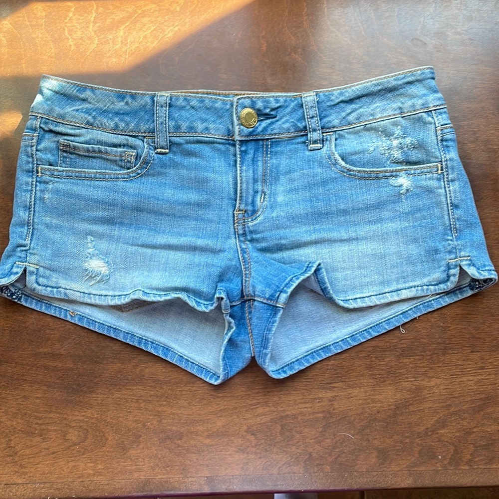 American Eagle Denim Shorts Size 8